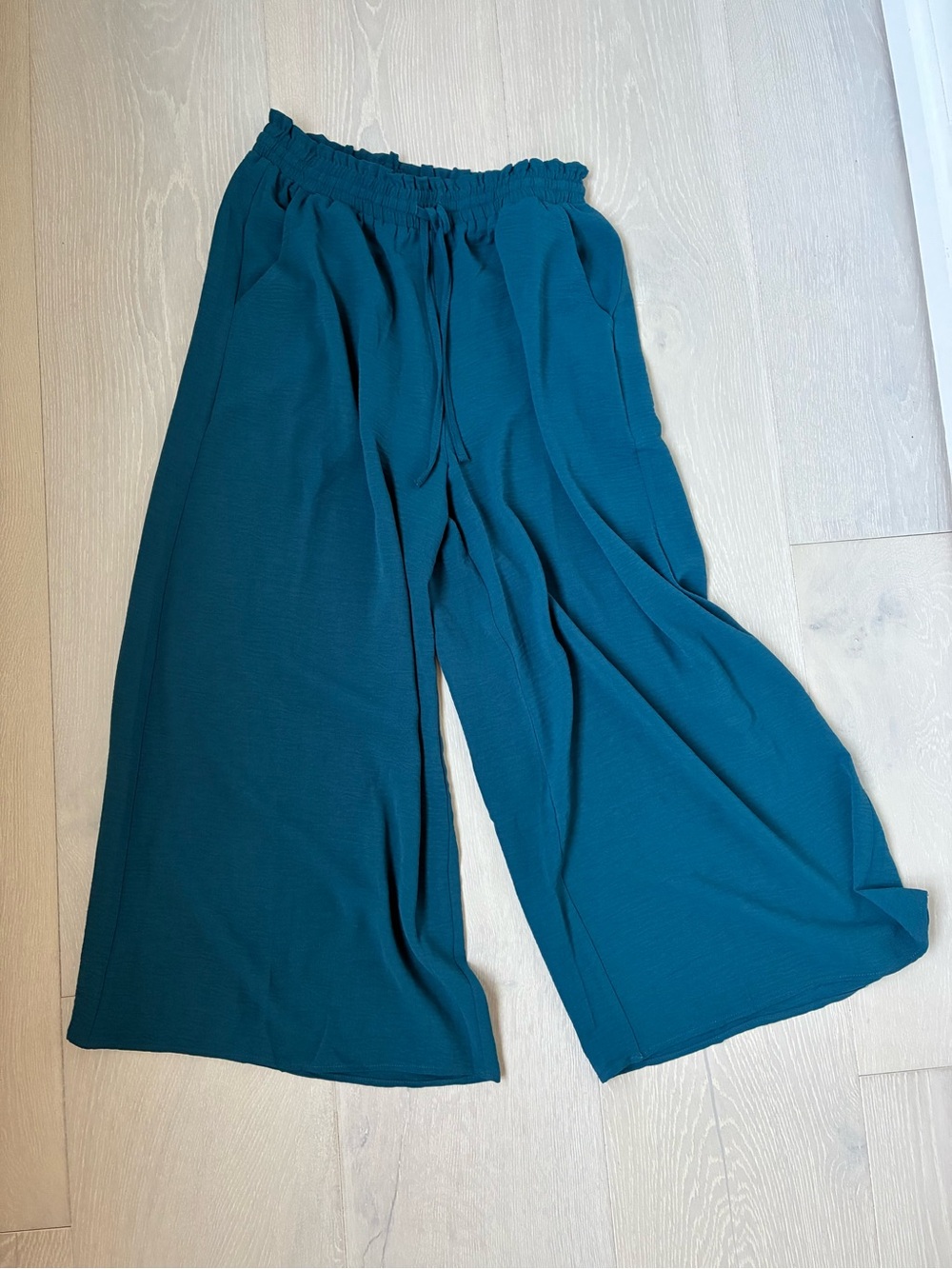 Wide Leg Elastic Waist Pants in Teal